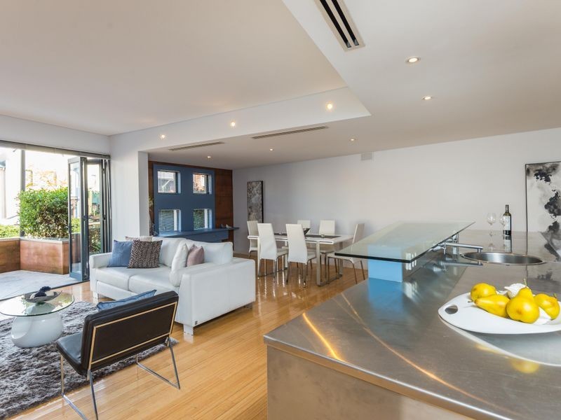 22 Old Belvidere Promenade, East Perth WA 6004