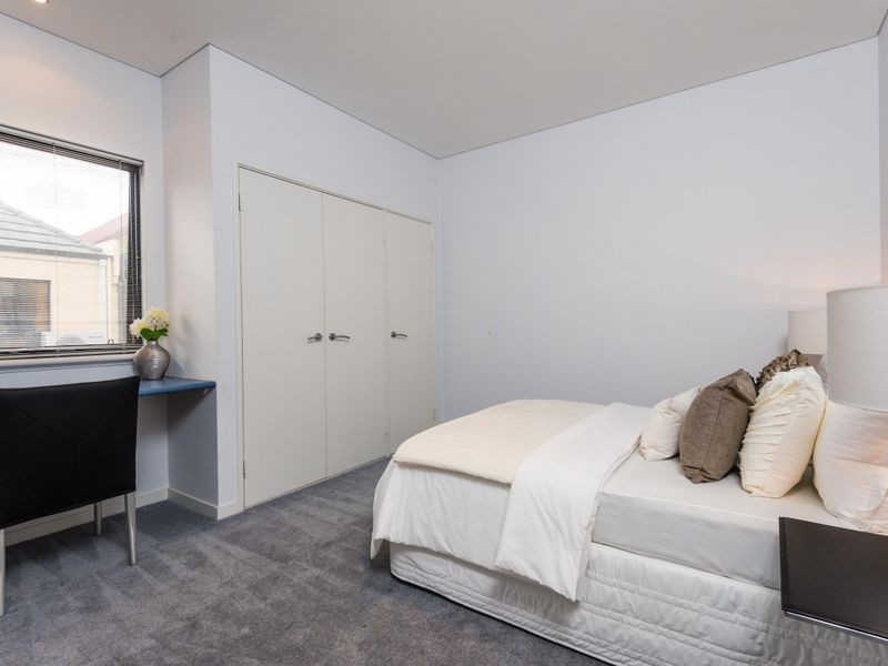 22 Old Belvidere Promenade, East Perth WA 6004