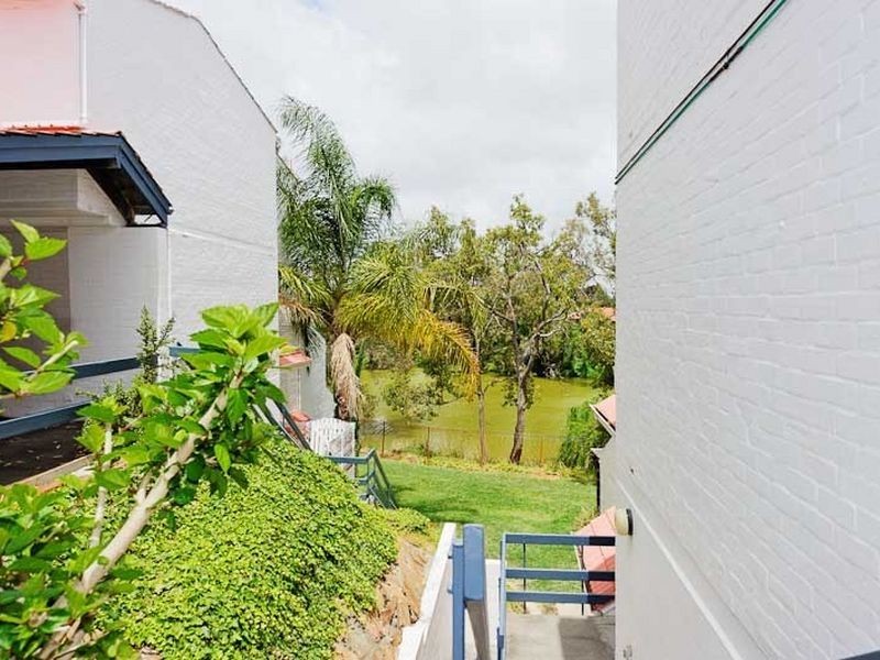 198/12 Wall Street, Maylands WA 6051