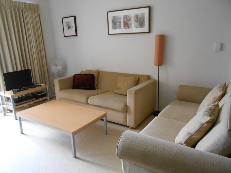 6H/811 Hay Street, Perth WA 6000