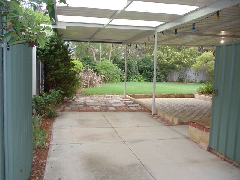 39 Favell Way, Balga WA 6061