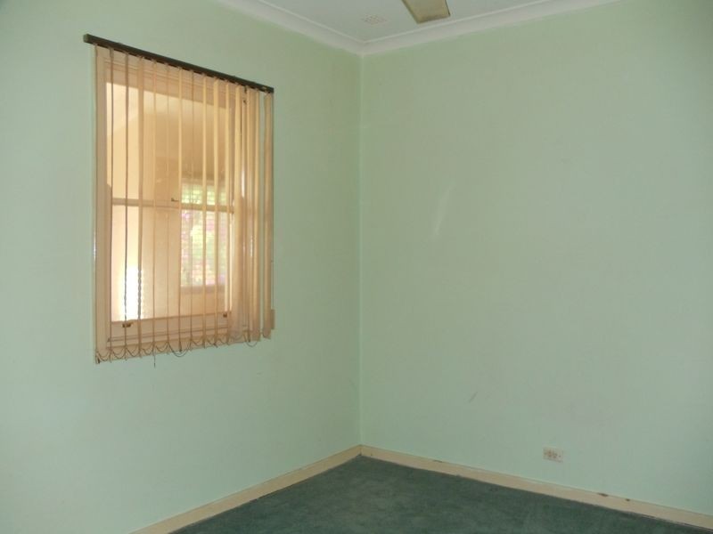 21 Tangmere Way, Balga WA 6061