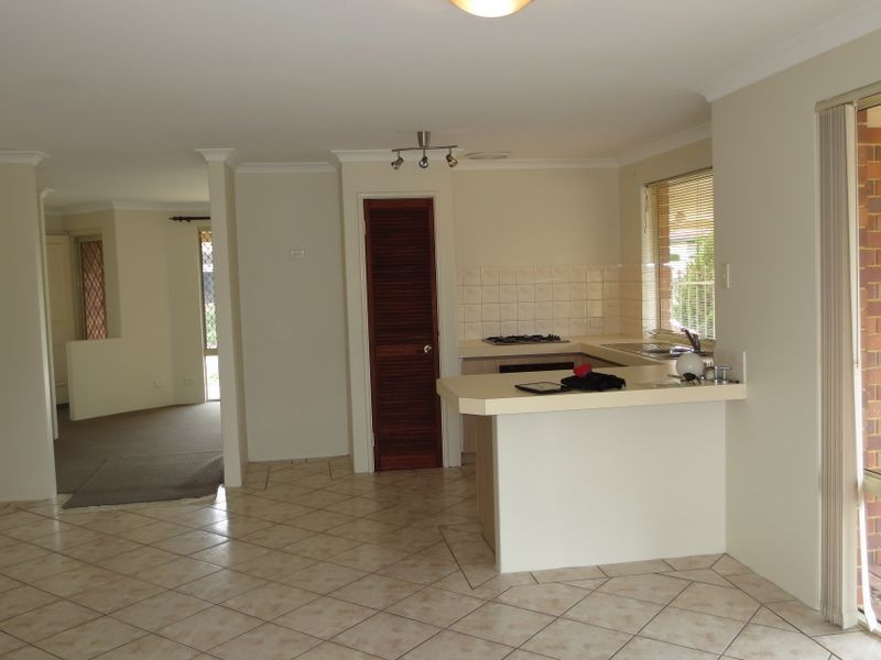 1 Meakins Court, Bayswater WA 6053