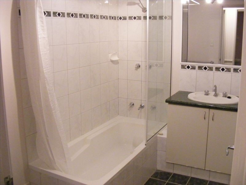 33/30 Bishops Row, East Perth WA 6004