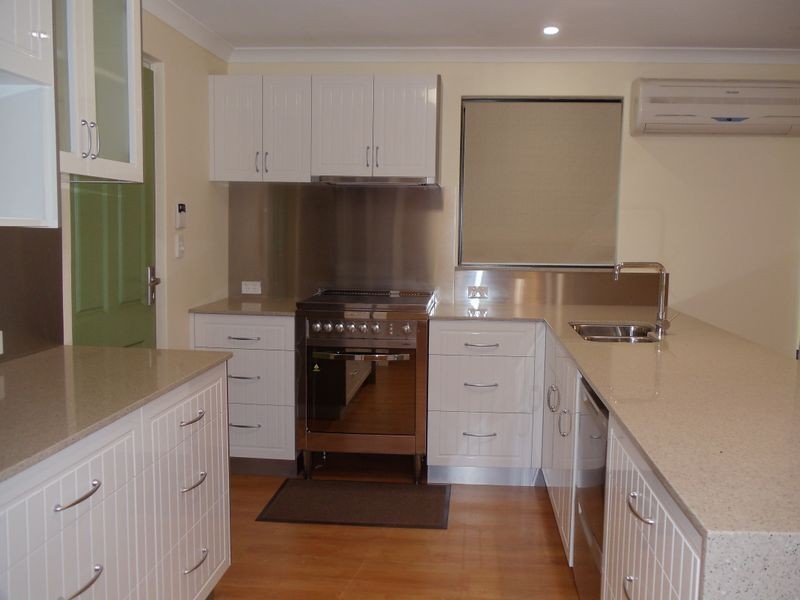 16 Shelduck Crescent, Beechboro WA 6063