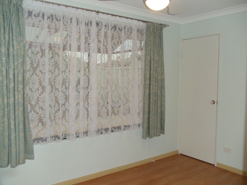 16 Shelduck Crescent, Beechboro WA 6063