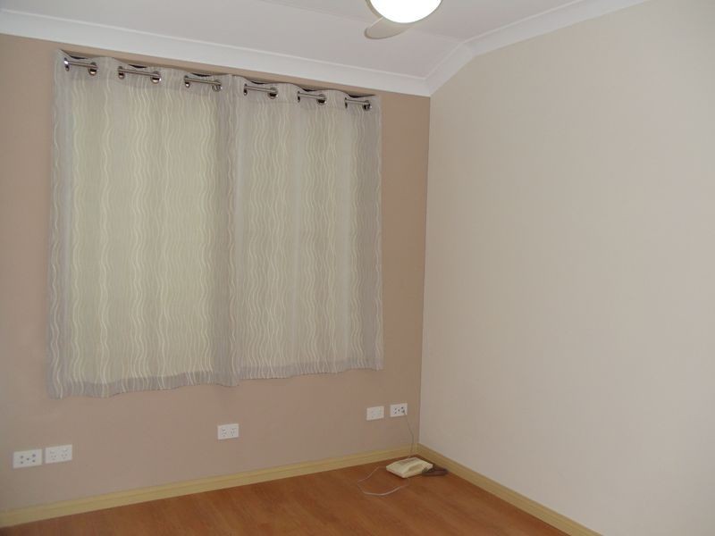 16 Shelduck Crescent, Beechboro WA 6063