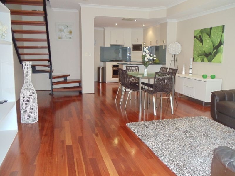 18 Boans Lane, East Perth WA 6004