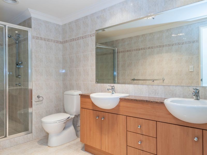 2/40 Victory Terrace, East Perth WA 6004