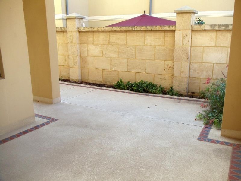 2/40 Victory Terrace, East Perth WA 6004