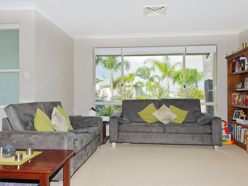 12A Anzac Street, Bayswater WA 6053