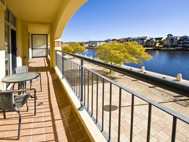 25/20 Royal Street, East Perth WA 6004