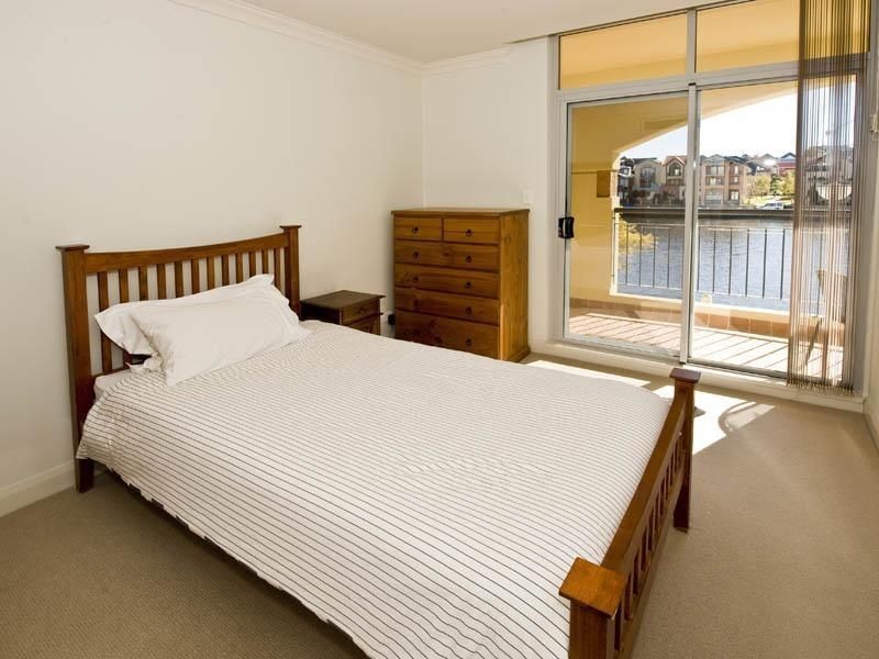 25/20 Royal Street, East Perth WA 6004