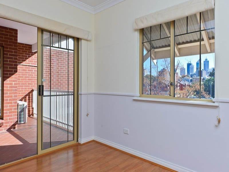 24/48 Wellington Street, East Perth WA 6004