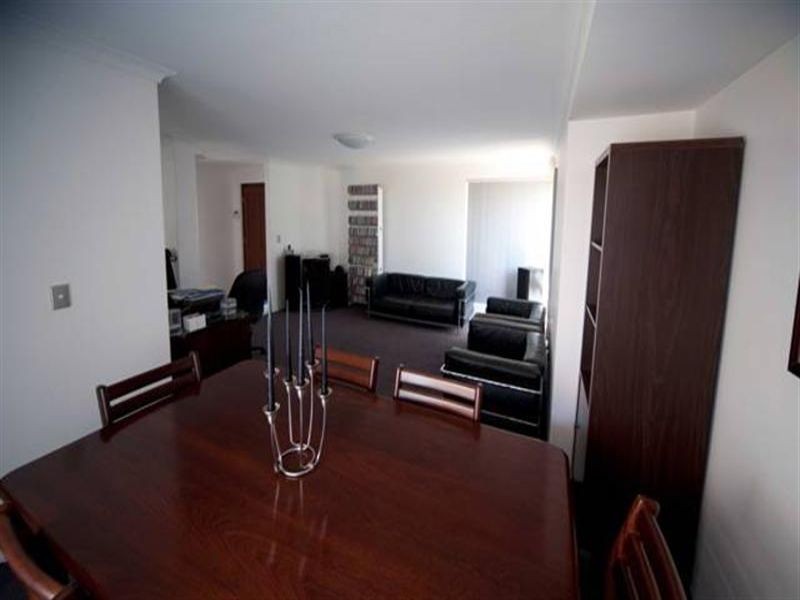 11 Josephine Way, Alexander Heights WA 6064