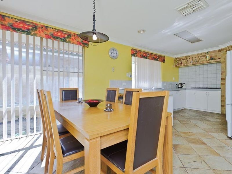 7 Goshawk Gardens, Ballajura WA 6066