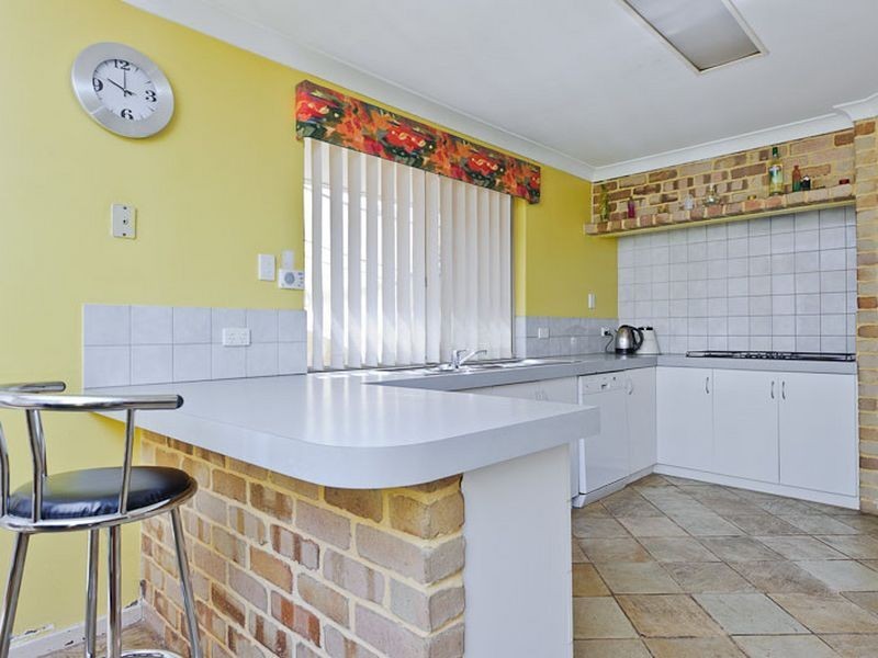 7 Goshawk Gardens, Ballajura WA 6066