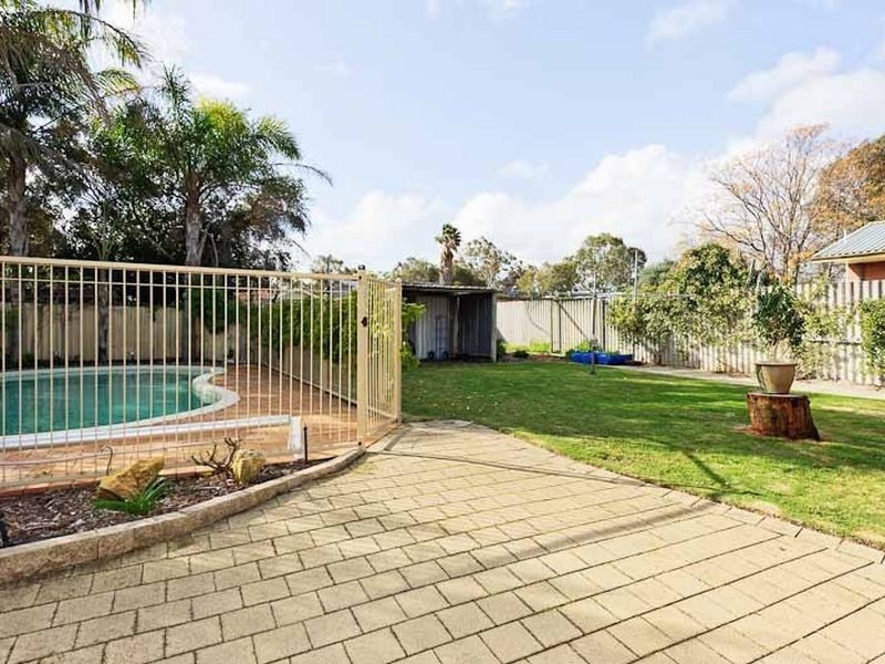 14 Hardaker Street, Eden Hill WA 6054