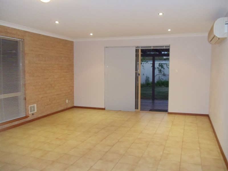 14B Galaxy Court, Alexander Heights WA 6064