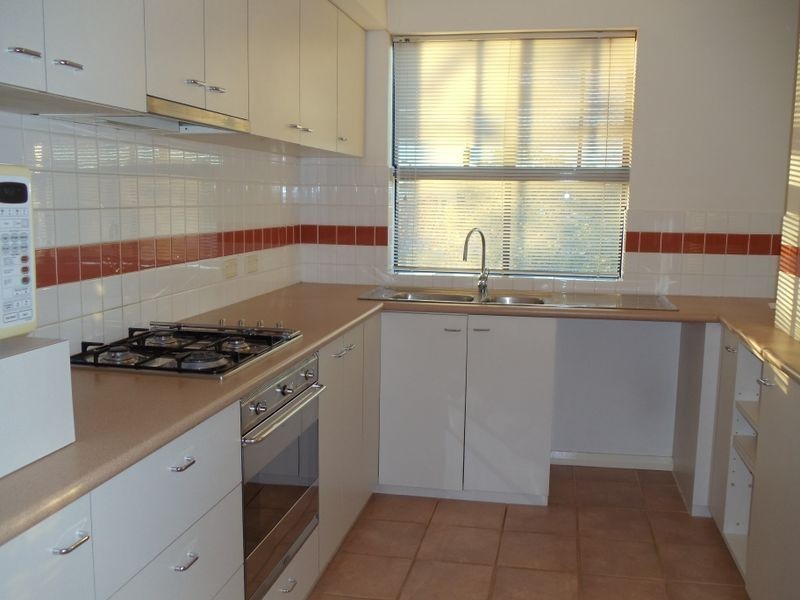 12/82 Royal Street, East Perth WA 6004