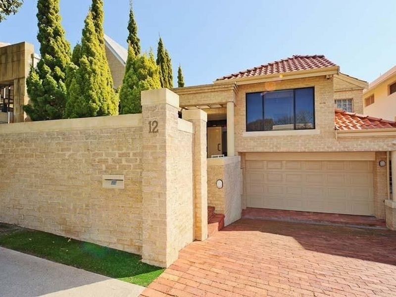 12 Reginald Street, Cottesloe WA 6011
