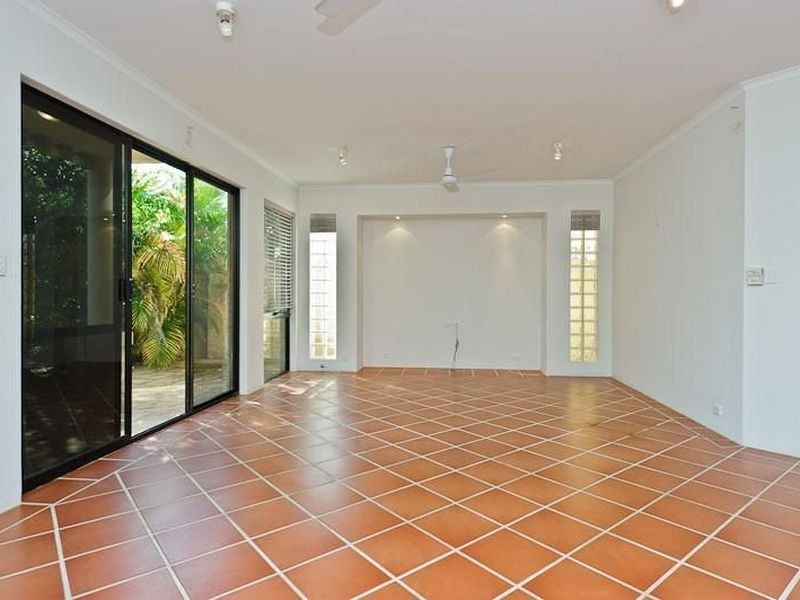 12 Reginald Street, Cottesloe WA 6011