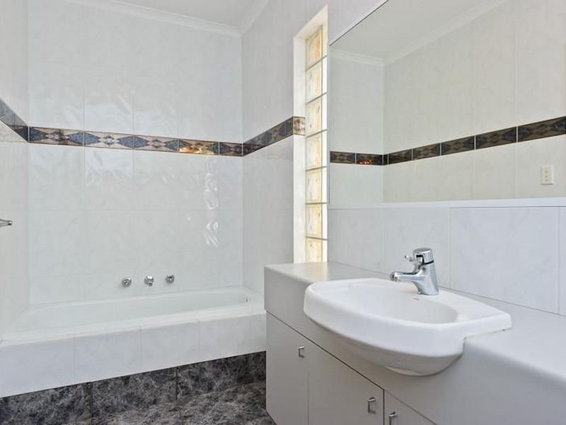 12 Reginald Street, Cottesloe WA 6011