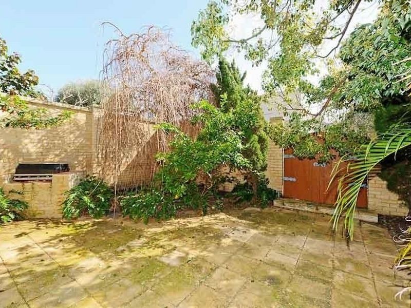 12 Reginald Street, Cottesloe WA 6011