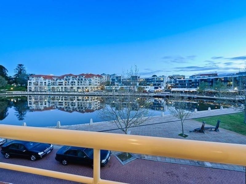 52 Henry Lawson Walk, East Perth WA 6004