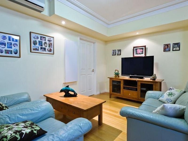 52 Henry Lawson Walk, East Perth WA 6004