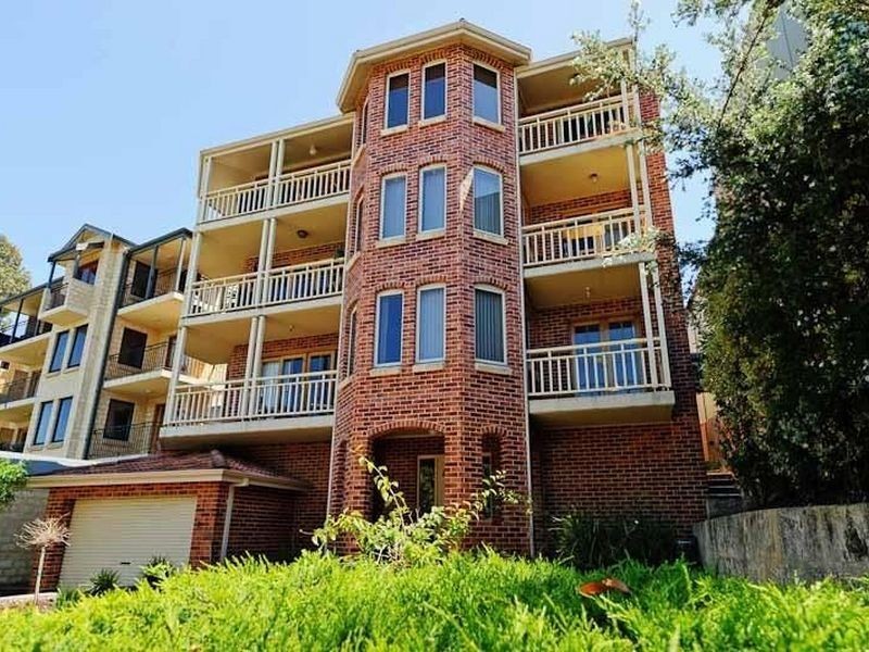 9/28 Waterloo Crescent, East Perth WA 6004