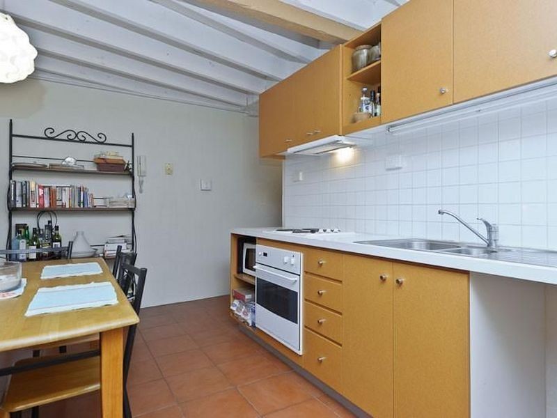 15 Little Brown Street, East Perth WA 6004