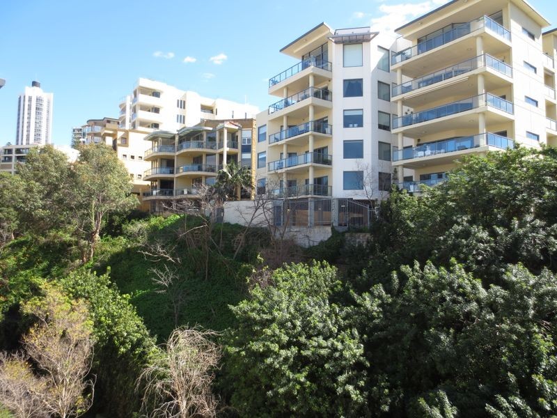 504/112 Mounts Bay Road, Perth WA 6000