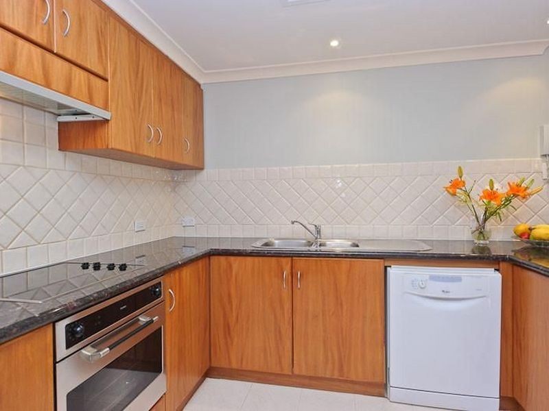 6/40 Victory Terrace, East Perth WA 6004