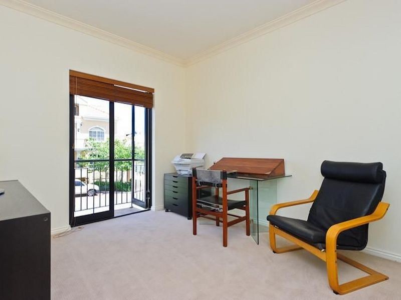 6/40 Victory Terrace, East Perth WA 6004