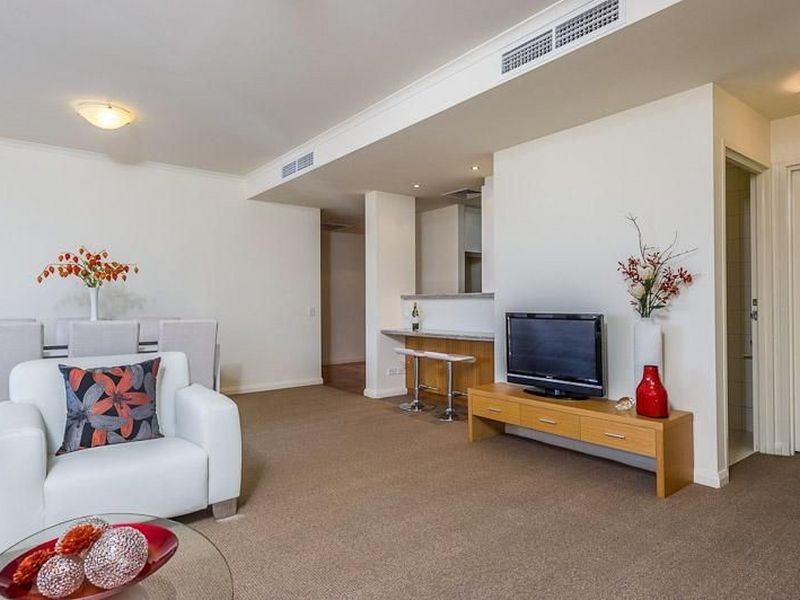 19/1 Henry Lawson Walk, East Perth WA 6004