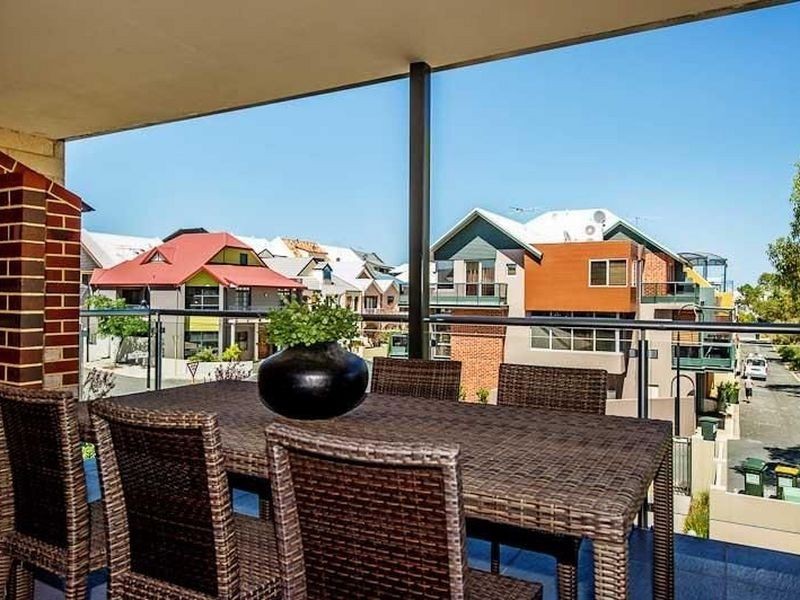 6/35 Tully Road, East Perth WA 6004