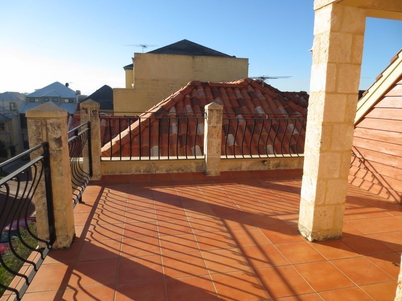 39 Arden Street, East Perth WA 6004