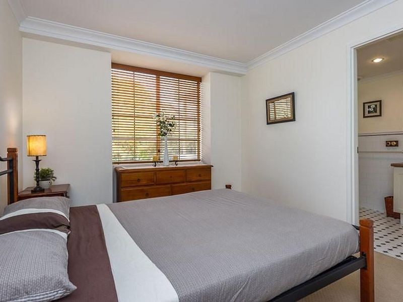 21/22 Nile Street, East Perth WA 6004