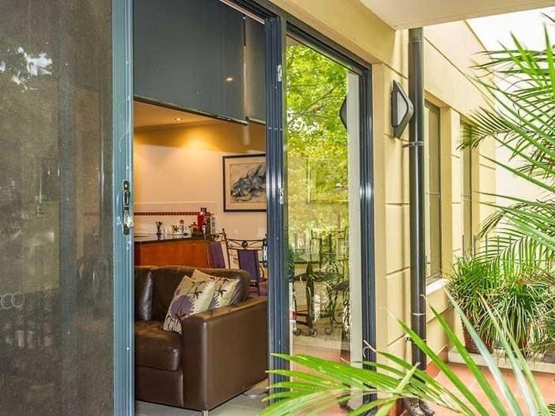 5/60 Henry Lawson Walk, East Perth WA 6004