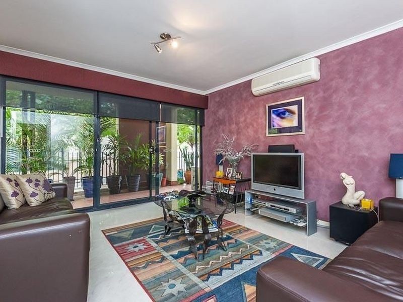5/60 Henry Lawson Walk, East Perth WA 6004
