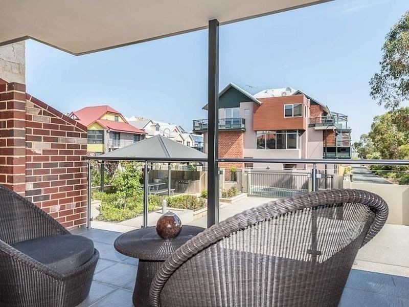 3/35 Tully Road, East Perth WA 6004