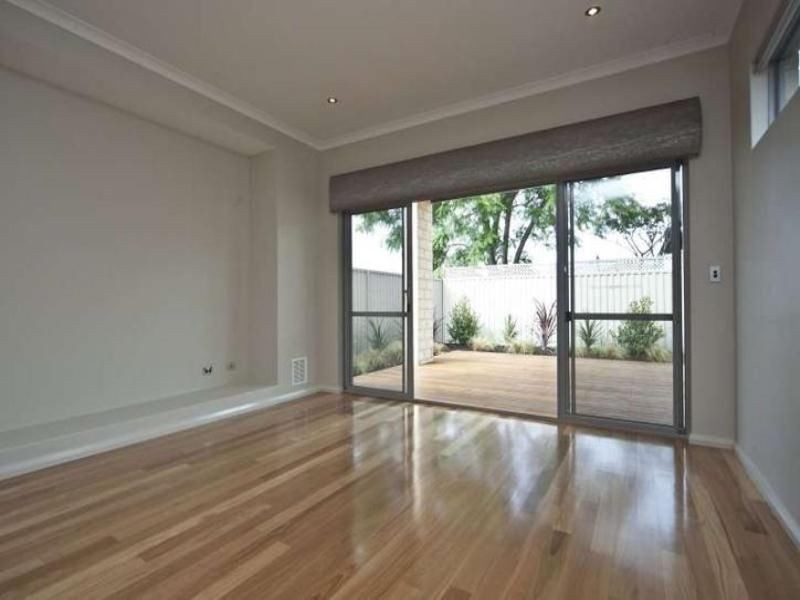 4A Burns Avenue, Yokine WA 6060