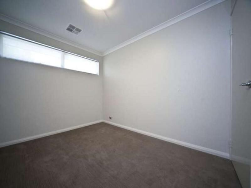 4A Burns Avenue, Yokine WA 6060