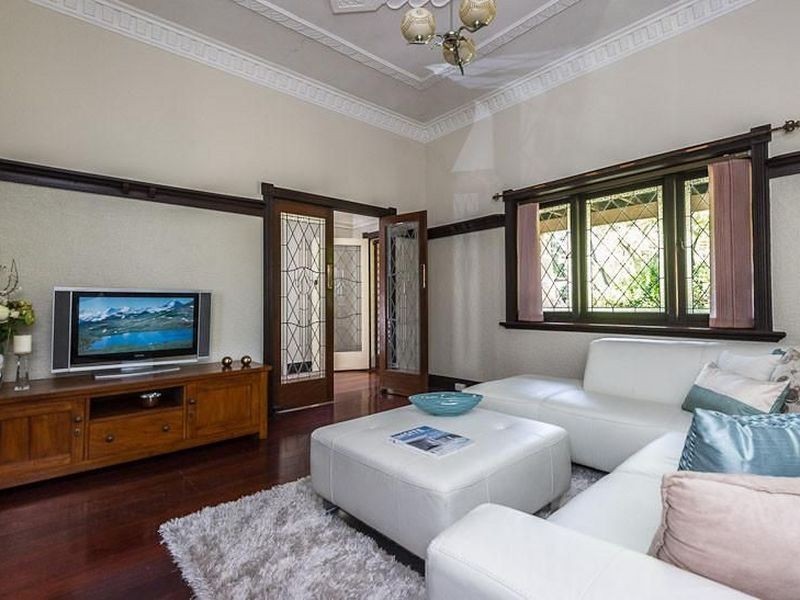 171 Tenth Avenue, Inglewood WA 6052