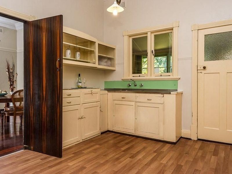 171 Tenth Avenue, Inglewood WA 6052