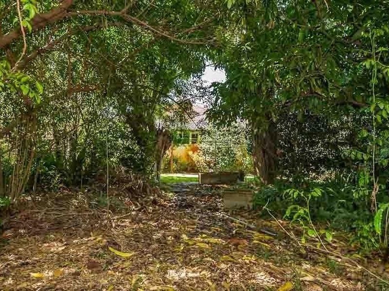 171 Tenth Avenue, Inglewood WA 6052