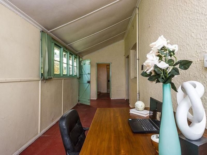 171 Tenth Avenue, Inglewood WA 6052