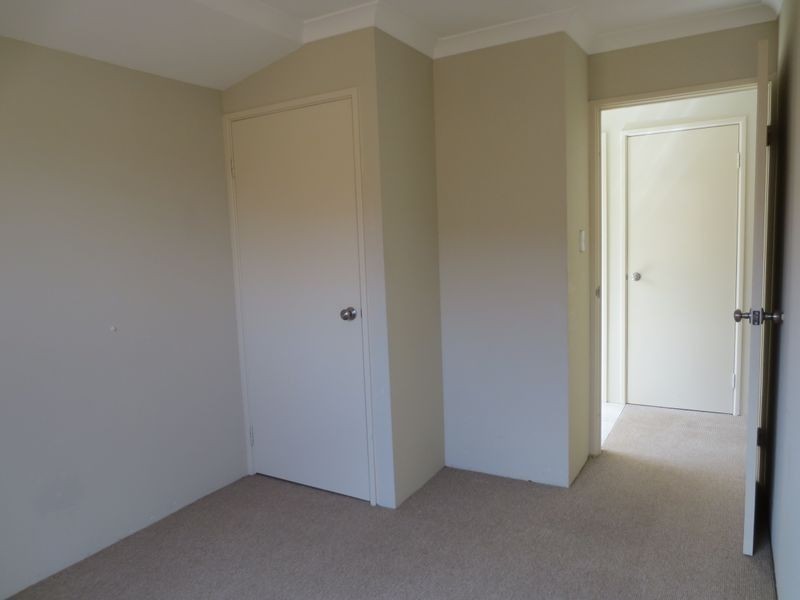 2/24 Eastdene Circle, Nollamara WA 6061
