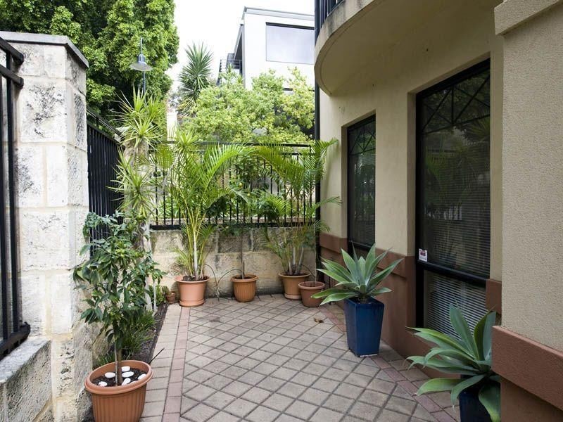 47A Trafalgar Road, East Perth WA 6004